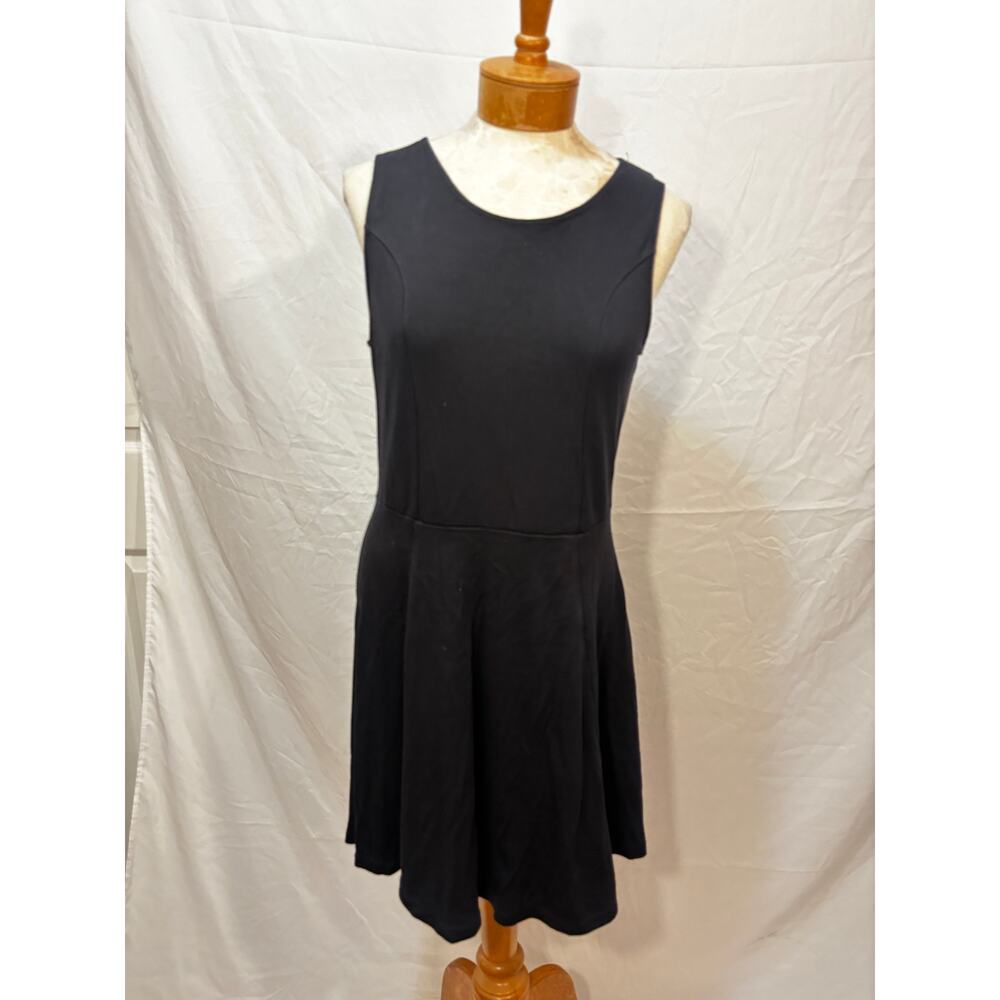 Nine 1 Eight Black Sleeveless Dress